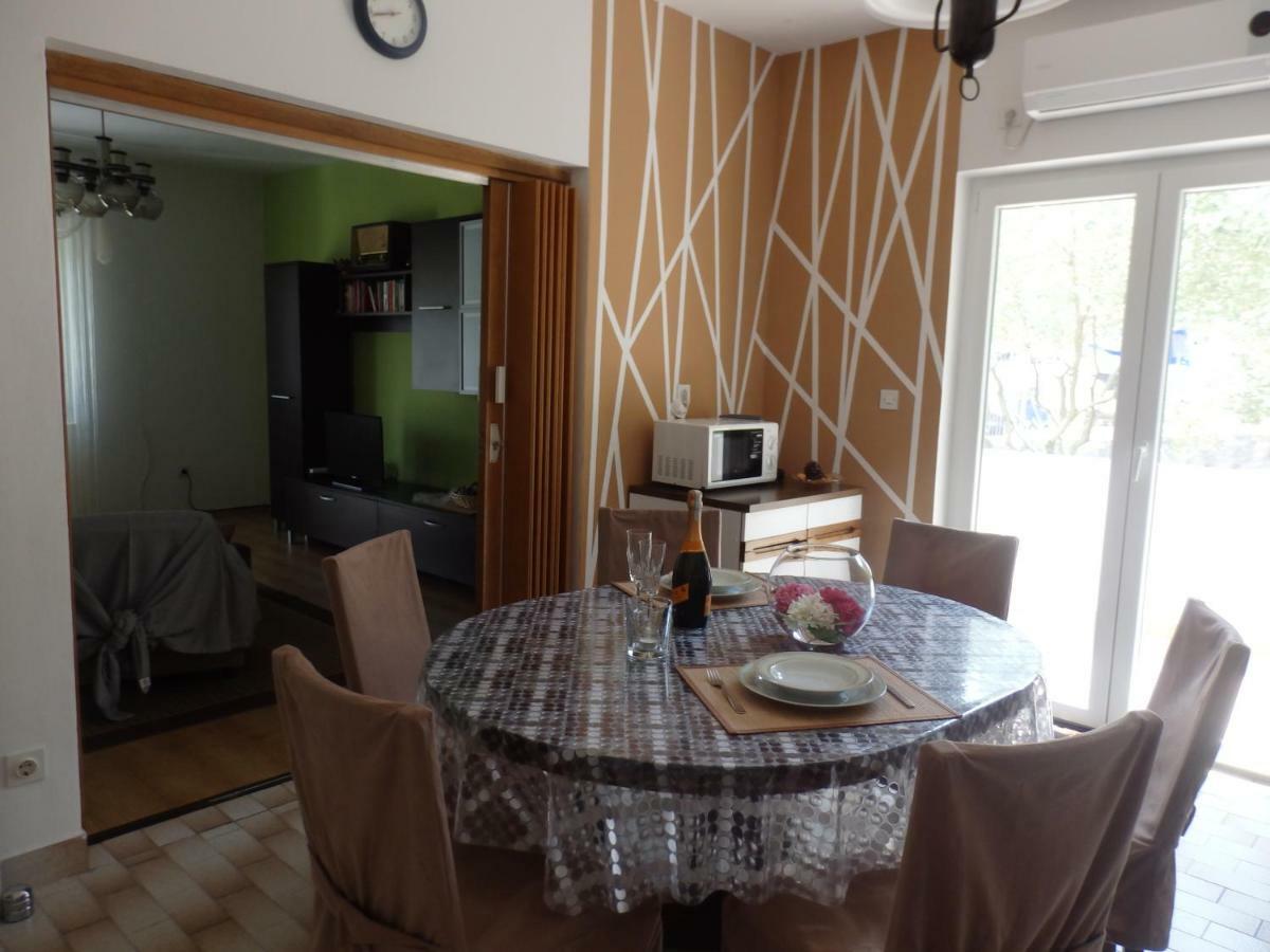 Apartments Rezek Супетарска-Драга Экстерьер фото
